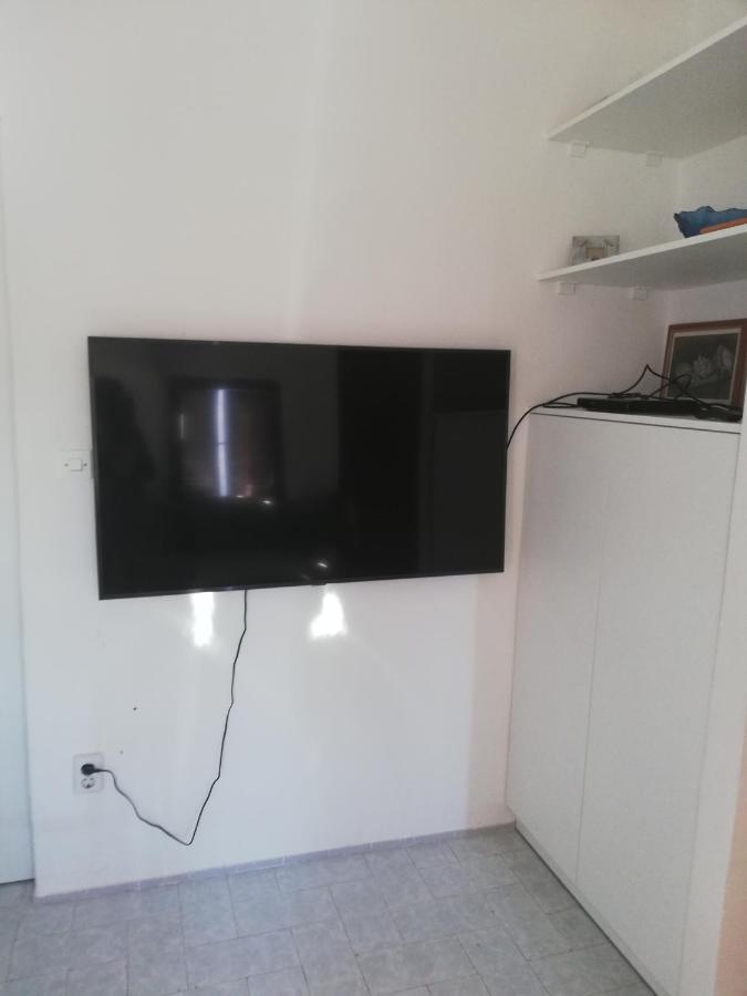 Apartmani Bono Primosten Exterior photo